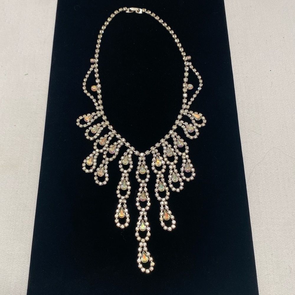 Vintage 1950’s Rhinestone Statement Necklace - Picture 8 of 9